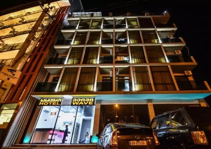 Wave Hotel